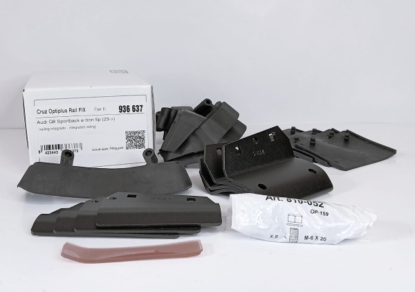 Kit bagażnika CRUZ Audi Sportback e-tron ( 23- ) Z relingami zintegr. CR 936-637