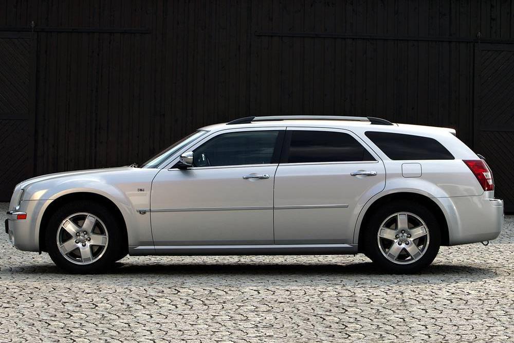 Lancia 300C Familiar