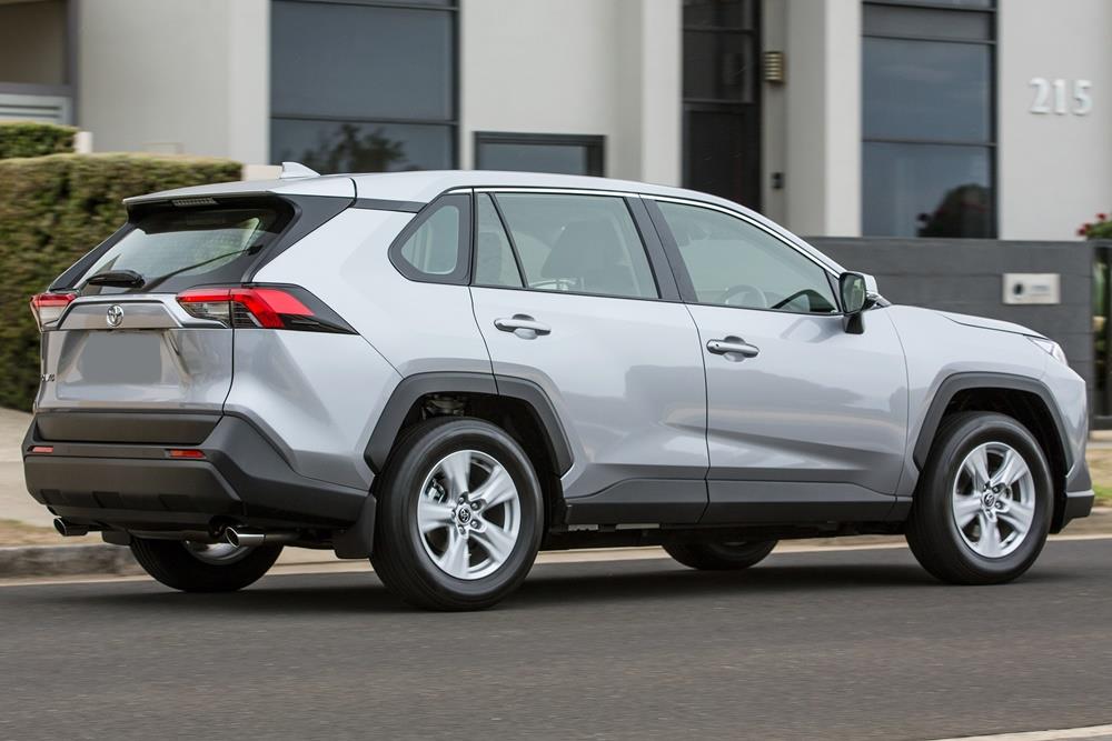 Rav 4 V bez relingów 